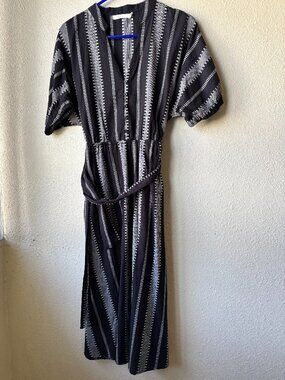 Hush Modest dress-stylish, covered, 100% cotton, never worn.